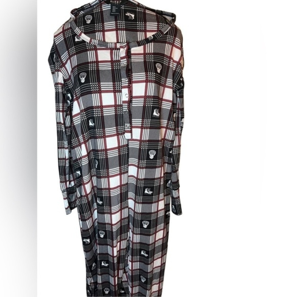 ⭐️ Sleep Studio Onesie- size medium